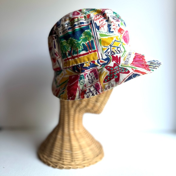 Vintage Liz Claiborne Retro Beach Postcard Print Bucket Hat 1994 - Picture 2 of 10